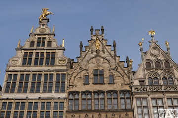 Fototapeta na wymiar Antwerpen Großer Markt Häuserfassade 2