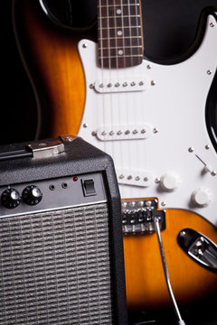 amplifier and electric guitar
