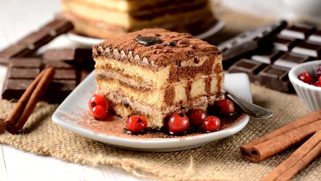 il tiramis&ugrave; - tradizionale dolce italiano