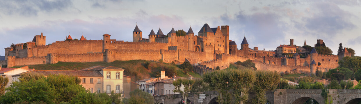 La Cite, medieval fortress city, Carcassonne, Languedoc-Roussillon, France