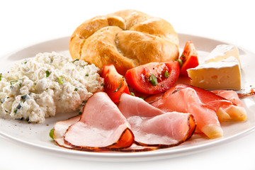 Breakfast - bacon, cottage cheese and vegetables 