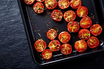 Oven roasted cherry tomatoes with oregano
