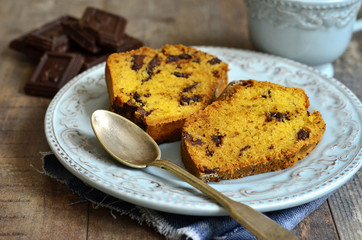 Pumpkin cake with chocolate.