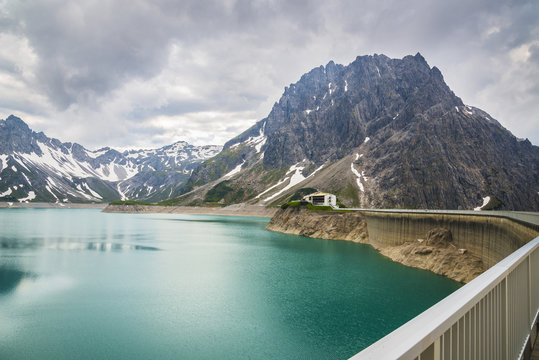 barrage d'eau/barrage au lac Lünersee