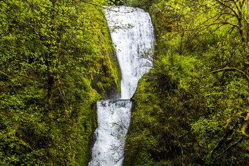 Bridal Veil Falls in Multnomah Oregon