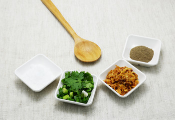 boiled rice with shimp and topping