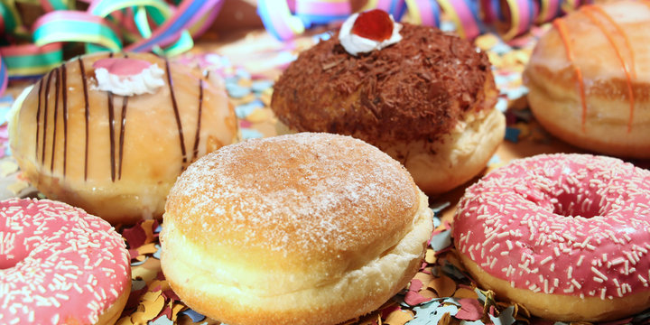 dp6 DoughnutPicture - german banner mit Berlinern - english various jelly doughnuts - 2to1 g4161