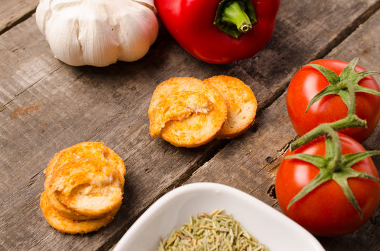 W&uuml;rzige Chips mit Zutaten