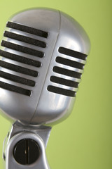 Retro Mikrofon im 50er Jahre Stil