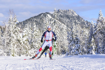 Ausdauersport auf der Langlaufloipe 