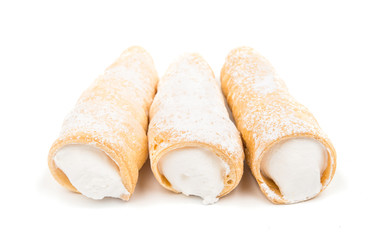 puff rolls with cream