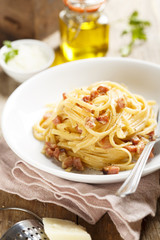 Pasta with egg sauce and ham
