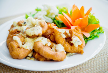 Fried onion rings