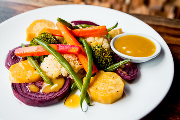 Grilled salad with sauce