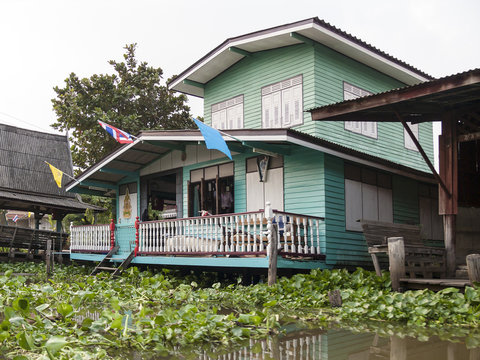 Wohnhaus an einem Khlong