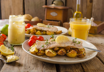 Rainbow trout fillet with roasted potatoes