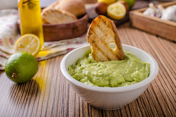 Avocado basil pesto with toast