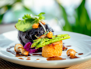 Meat with potatoes and asparagus