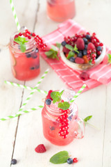 Beeren Limonade 