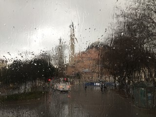 raining in istanbul