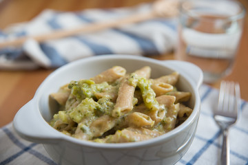 Nudeln mit Gemüsesauce 