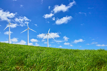 風力発電と草原