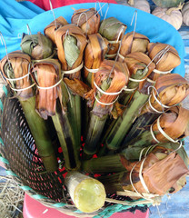 glutinous rice roasted in bamboo joints