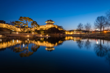 Fototapeta premium Hwaseong Fortress, Traditional Architecture of Korea in Suwon at