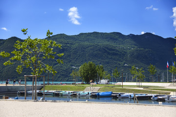 Lake Bourge, Little port Aix- les Bains