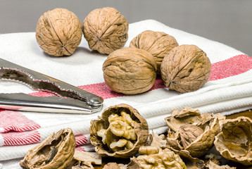 nueces con cascanueces