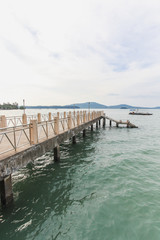 Fototapeta na wymiar Laem Sai Pier, Phuket
