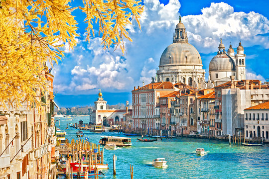Fototapeta Venice, view of grand canal and basilica of santa maria della sa