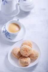 Almond cookies
