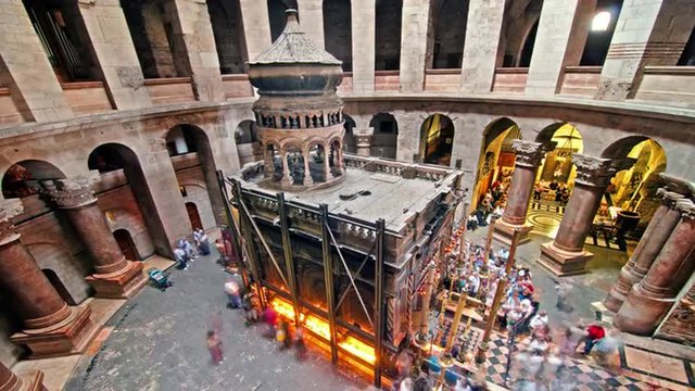 Time lapse of crowds visiting the Church of the Holy Sepulchre