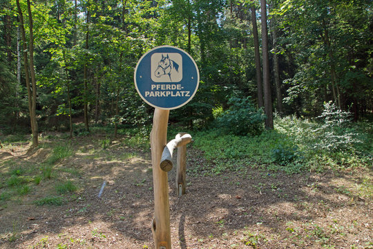 Schild Pferdeparkplatz