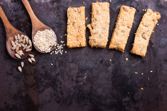 grunchy  homemade sticks with sesame and sunflower seeds
