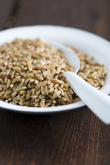 unripe spelt grain