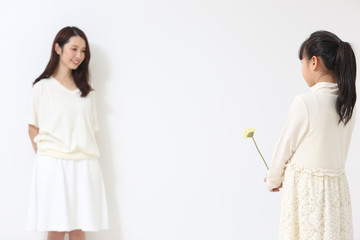 団らんする家族