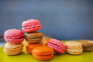 Fototapeta na wymiar Macaroons - colored almond cookies