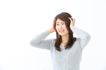 Fototapeta premium 悩む・若い女性