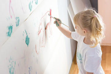 messy kid painting
