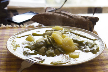 Green beans with potatoes