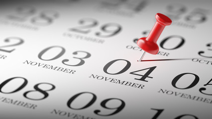 November 04 written on a calendar to remind you an important app