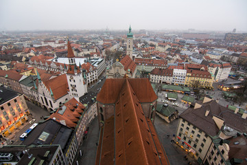 Fototapeta na wymiar vistas de munich desde peterskirche