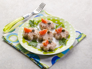 canape with pate tomato and capers