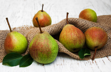 Fresh pears