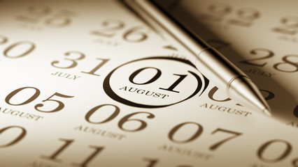 August 01 written on a calendar to remind you an important appoi