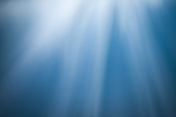 Texture of the sunlight reflected by the ice on the wall