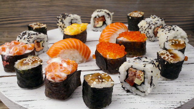 Plate of Sushi 