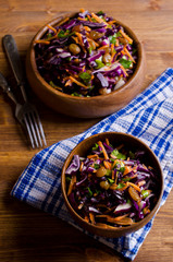 Vegetable salad with raisins